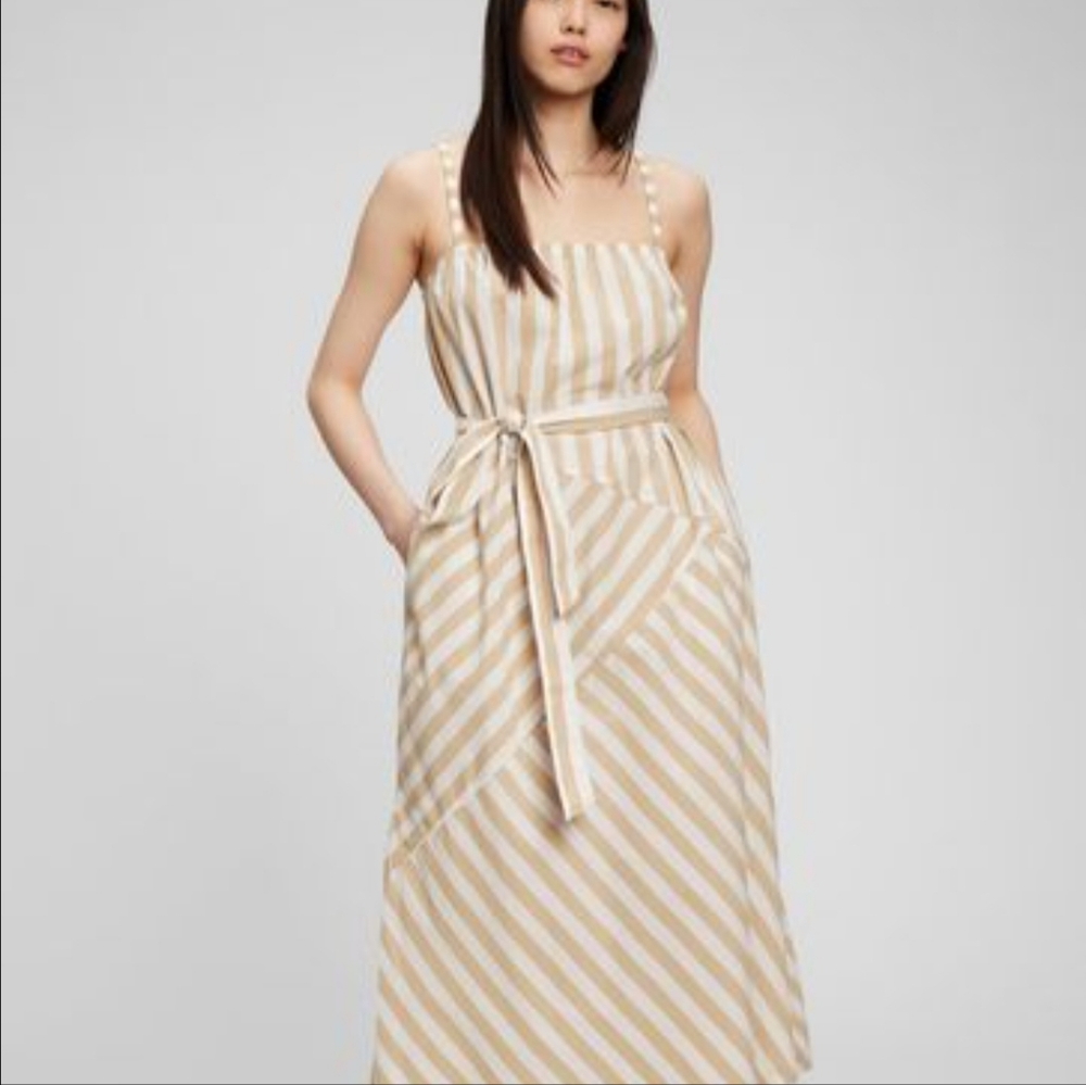 NWT GAP Beige and White Striped Dress